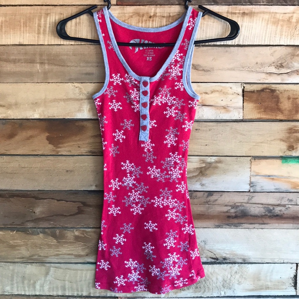 Snowflake Tank Top ❄️